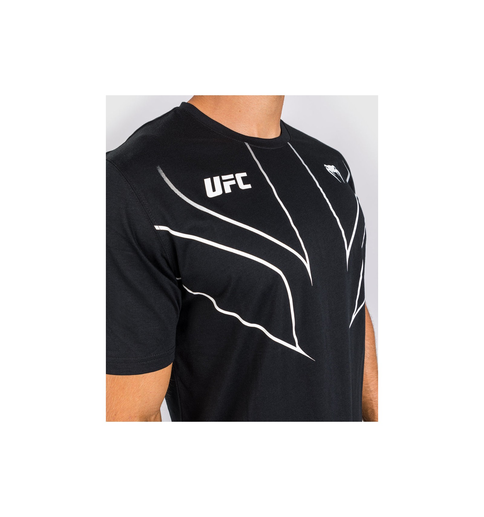Venum - Camiseta UFC Authentic Fight Night 00202 Negro Oro - Ryses