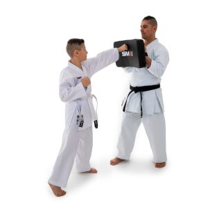 smai escudo taekwondo irani