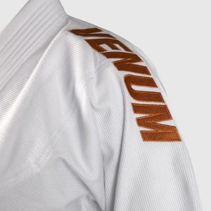 venum traje de jiujitsu contender evo 2.0