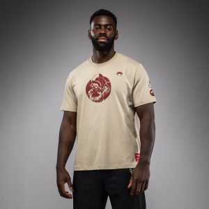 venum polera assassin's creed crema