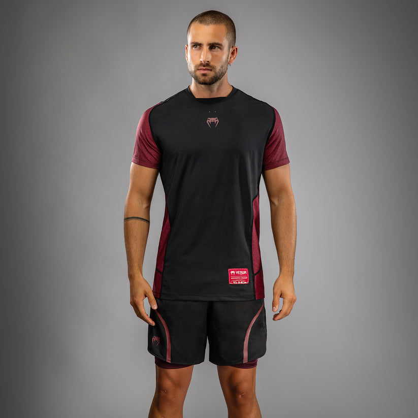 venum polera assassin's creed negra