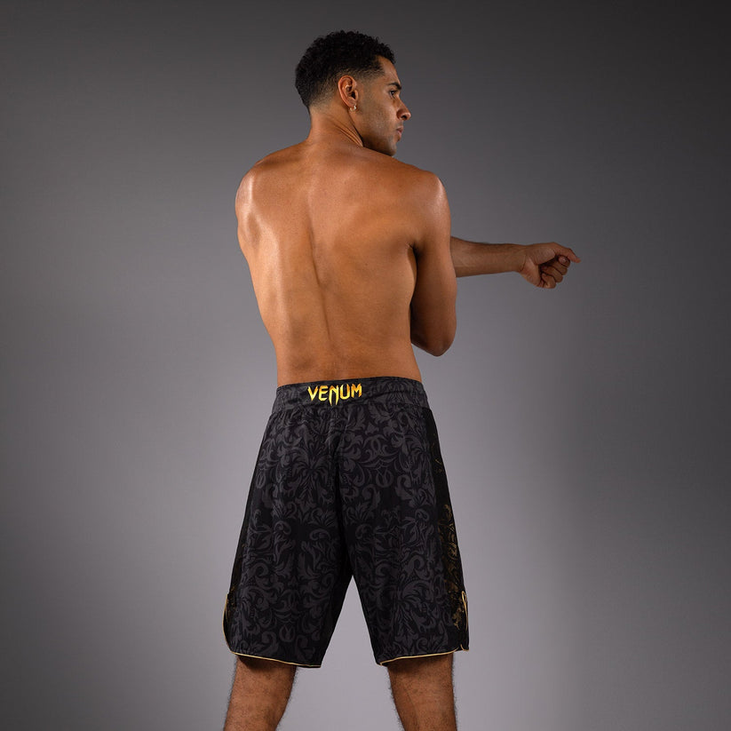 venum short topuria