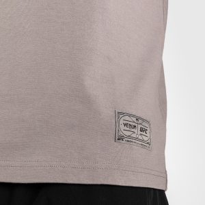 venum polera ufc ulti man gris/rojo
