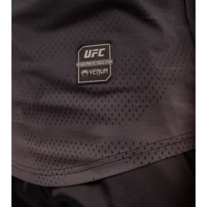 venum polera ufc authentic negra