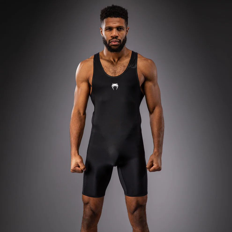 VENUM TRAJE DE LUCHA
