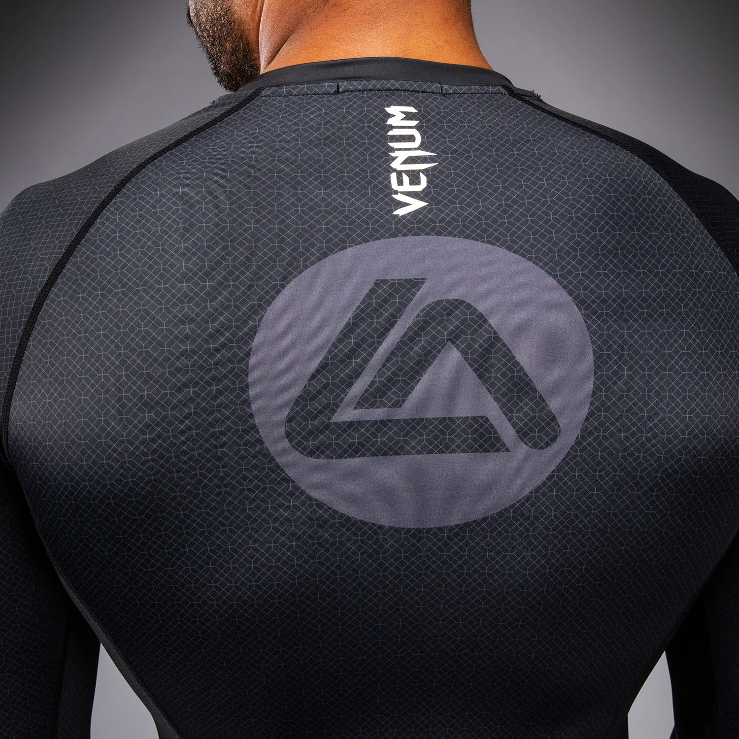 VENUM POLERA RASHGUARD ROGER GRACE LARGA - Imagen 8