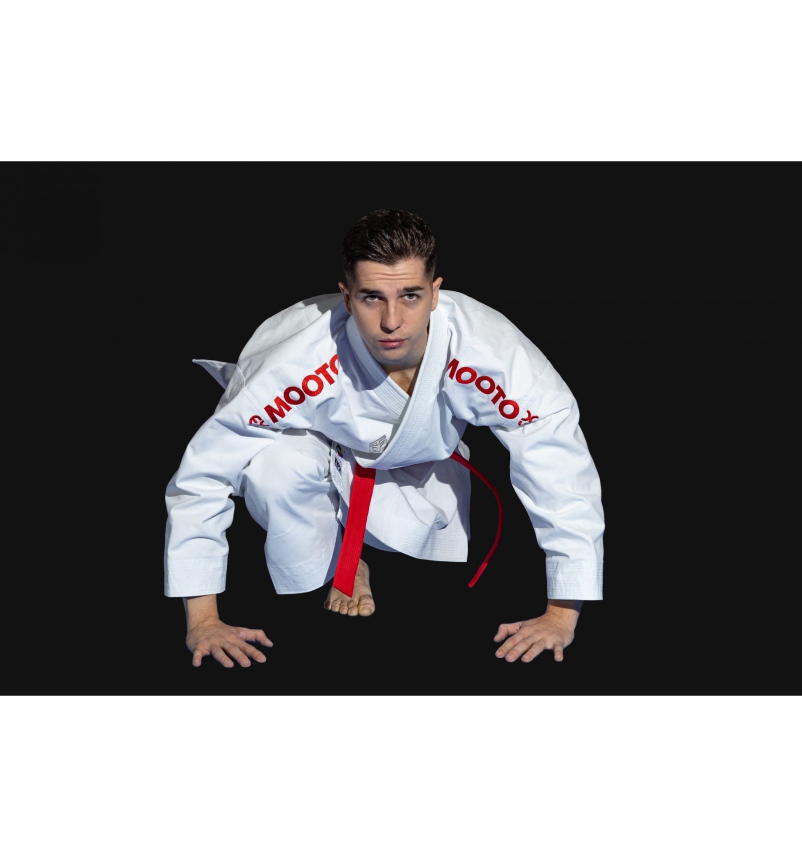 MOOTO KARATEGI EXTERA KATA WKF DOS CHAQUETAS